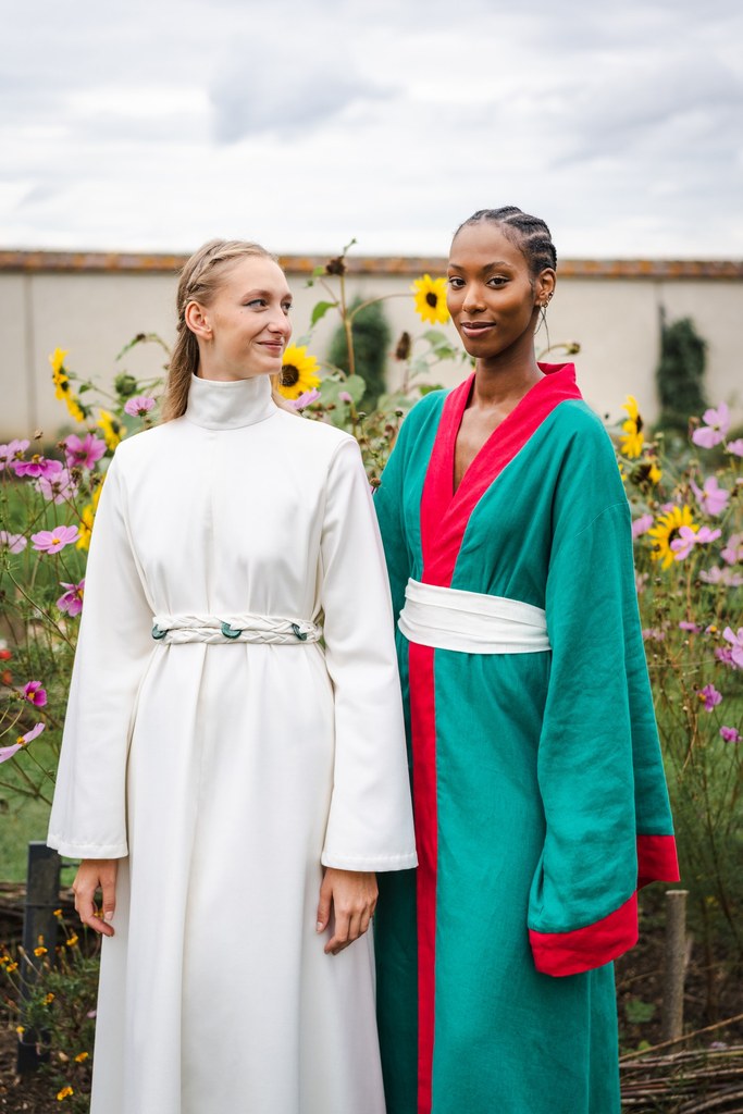 Emerald Land Linen Kimono