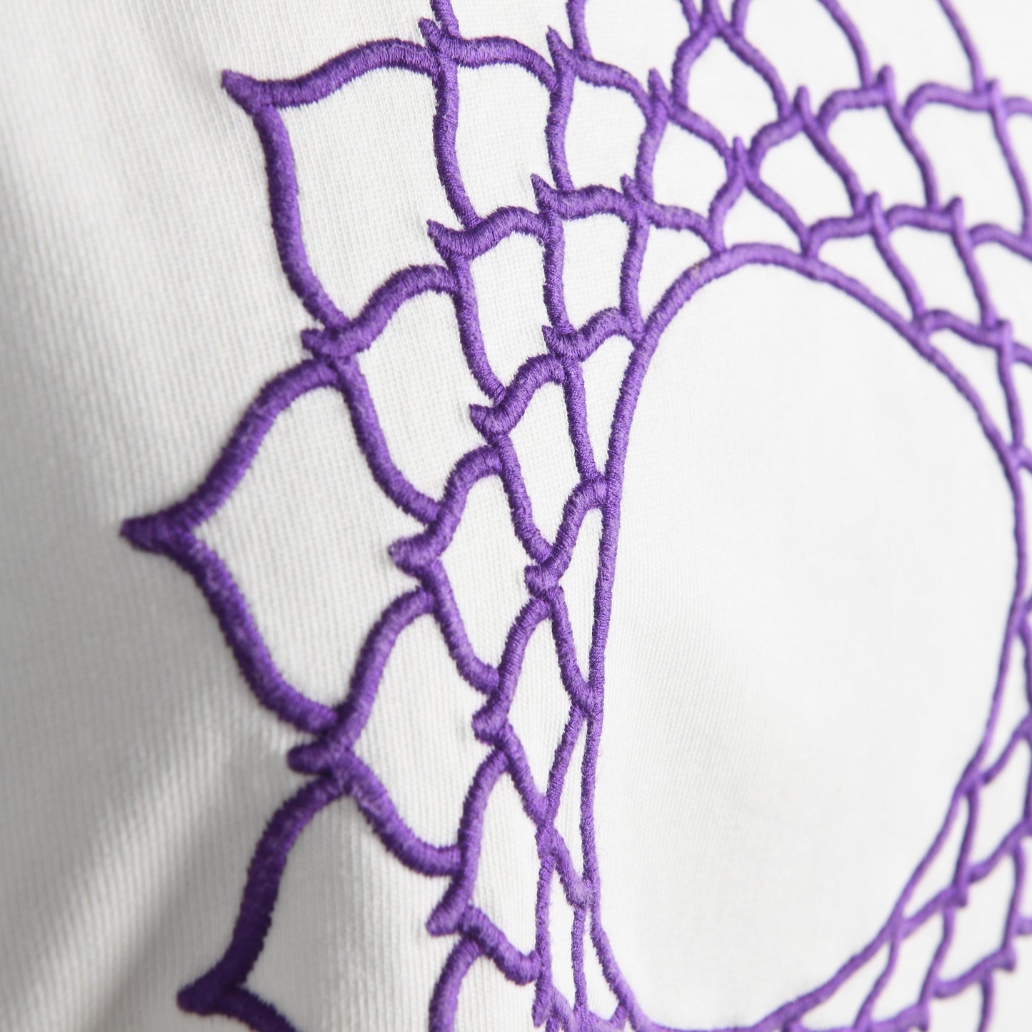 Crown Chakra Unisex Sweatshirt in Organic Cotton