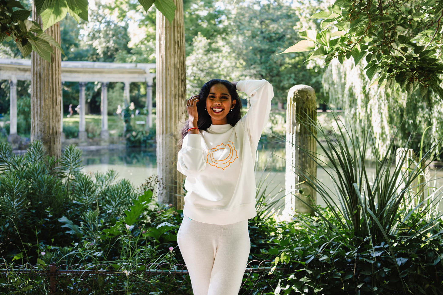 Sacral Chakra Unisex Sweatshirt in Organic Cotton