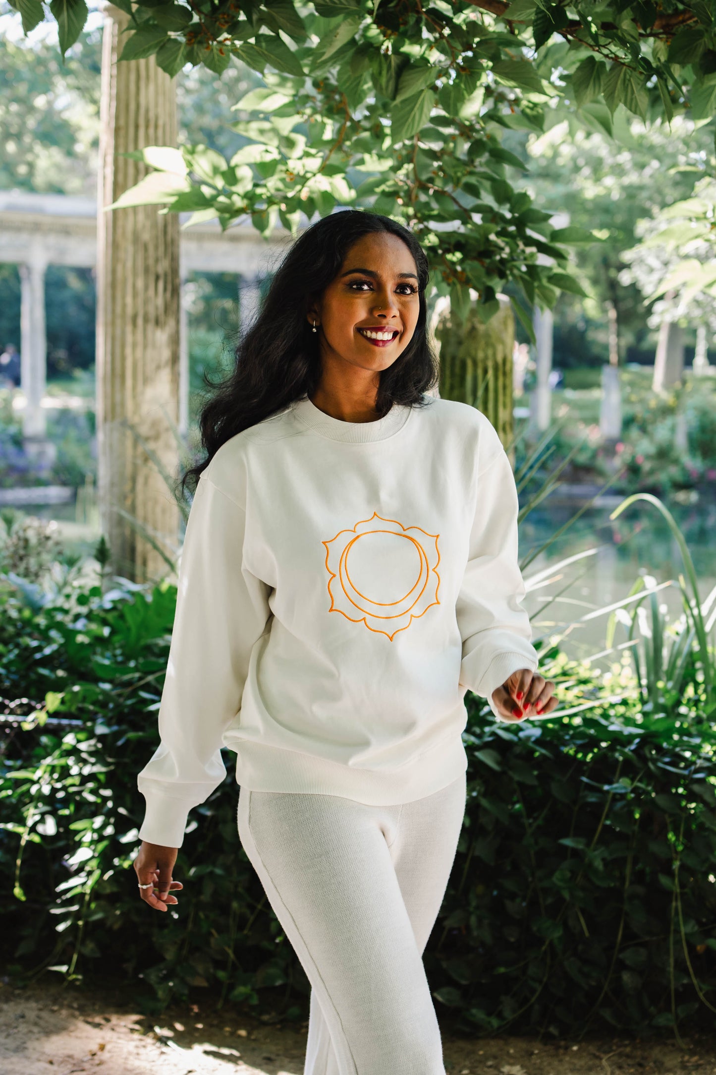 Sacral Chakra Unisex Sweatshirt in Organic Cotton