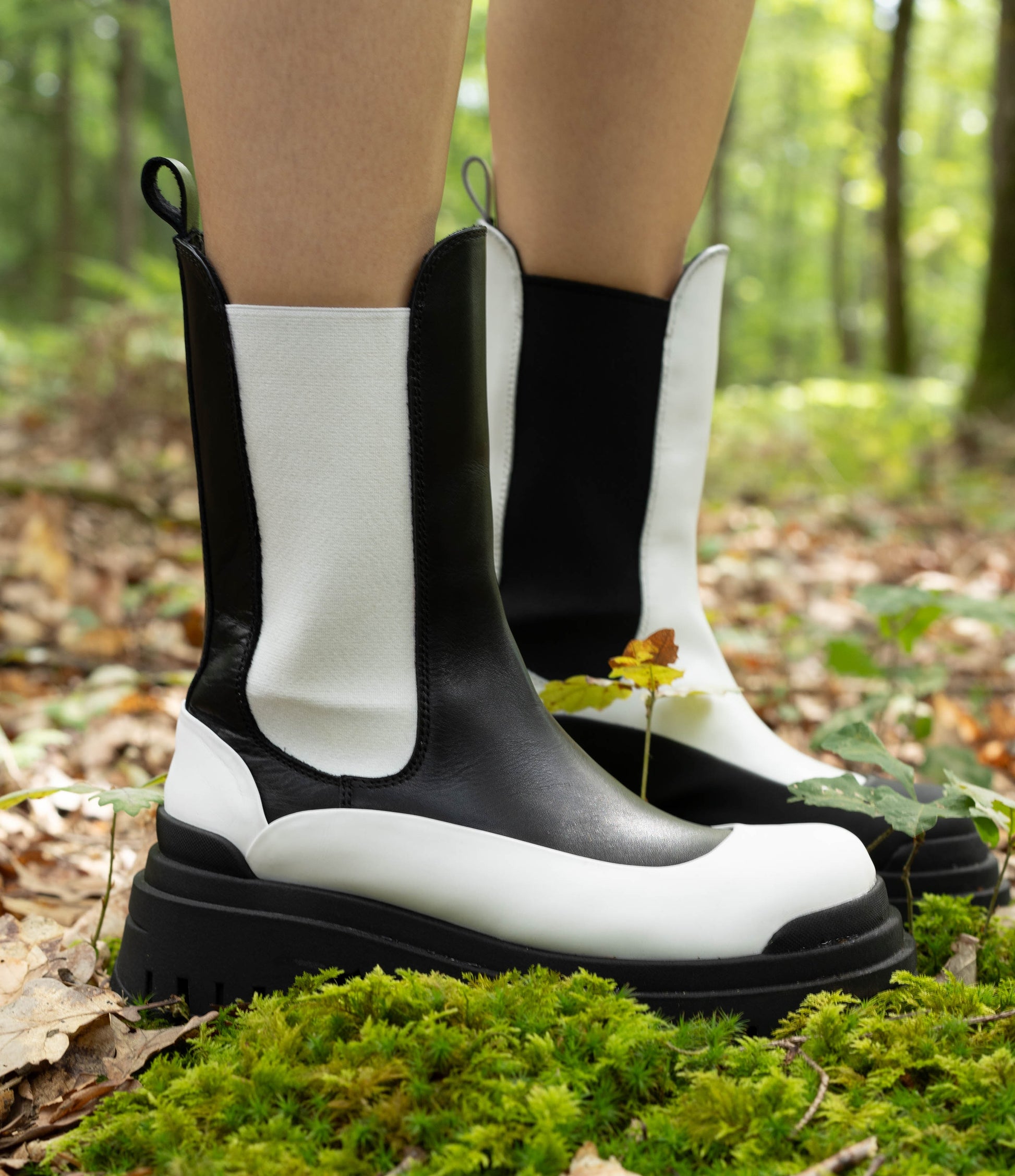 Boots Chelsea Yin & Yang en Cuir - Divine Harmonie