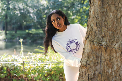 Crown Chakra Unisex Sweatshirt in Organic Cotton 