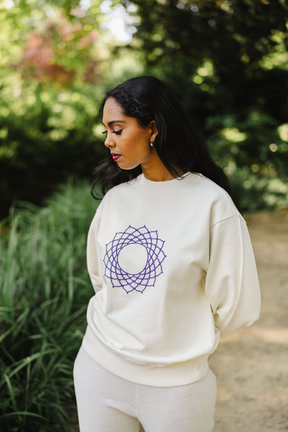 Crown Chakra Unisex Sweatshirt in Organic Cotton 